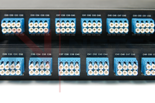Оптический мультиплексор двухволоконный DWDM 2x40, каналы 21-60, (LC/UPC), COM (LC/UPC), RACK